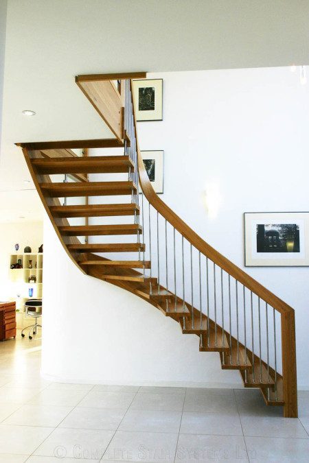 Timber Staircase Lyndhurst with solid Oak Treads