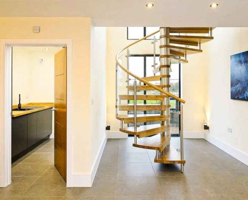 Canterbury-Spiral-Staircase with curved glass panels