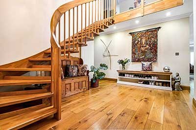 Floating-Staircase-Warminster--s