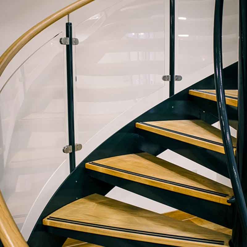 Office-Spiral-Stair-Tewkesbury-oak treads 800