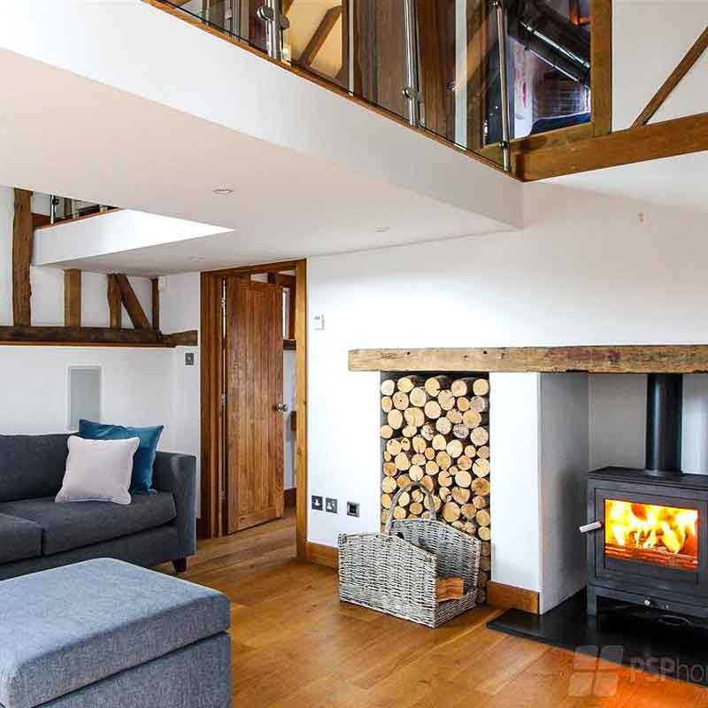 Glass-Staircase-Haywards-Heath-glass-balustrade-on-landing