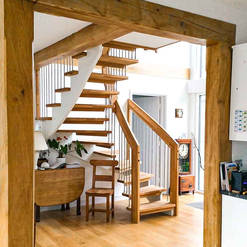 Oak-Staircase-Kingsbridge-framed-within-oak-beams