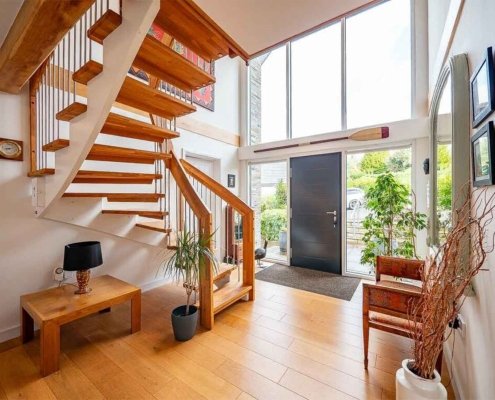 Oak-Staircase-Kingsbridge-with-open-risers